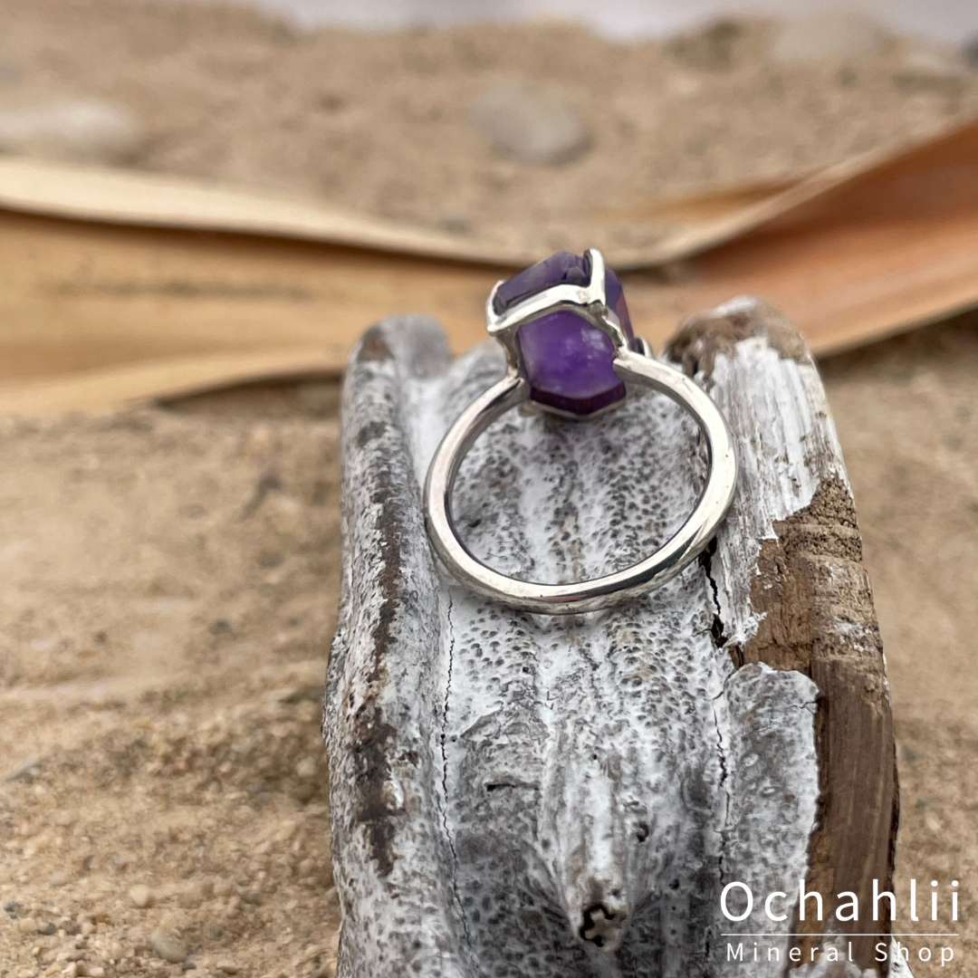 Amethyst silver ring size 56
