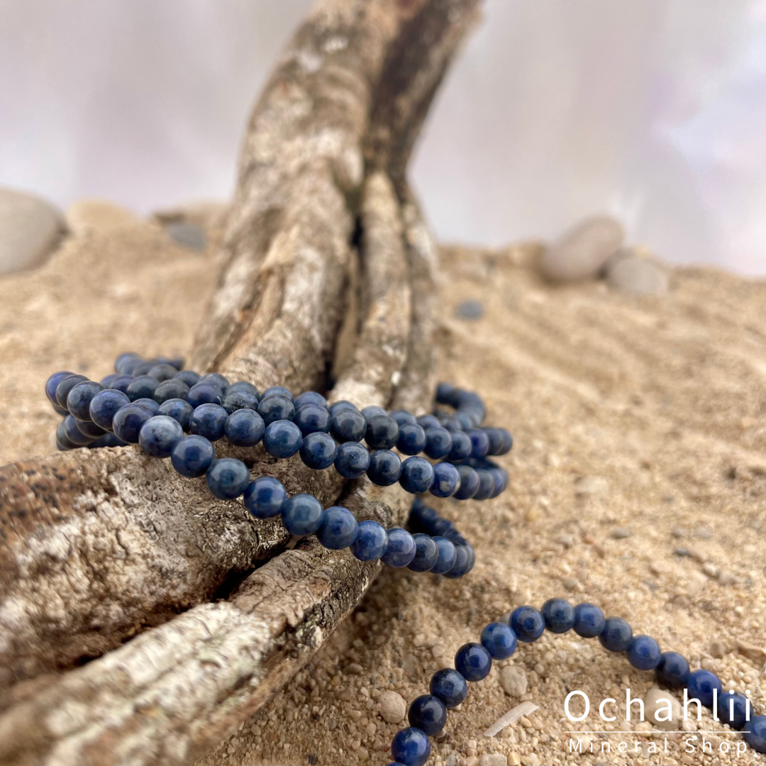 Dumortirite bracelet 4mm