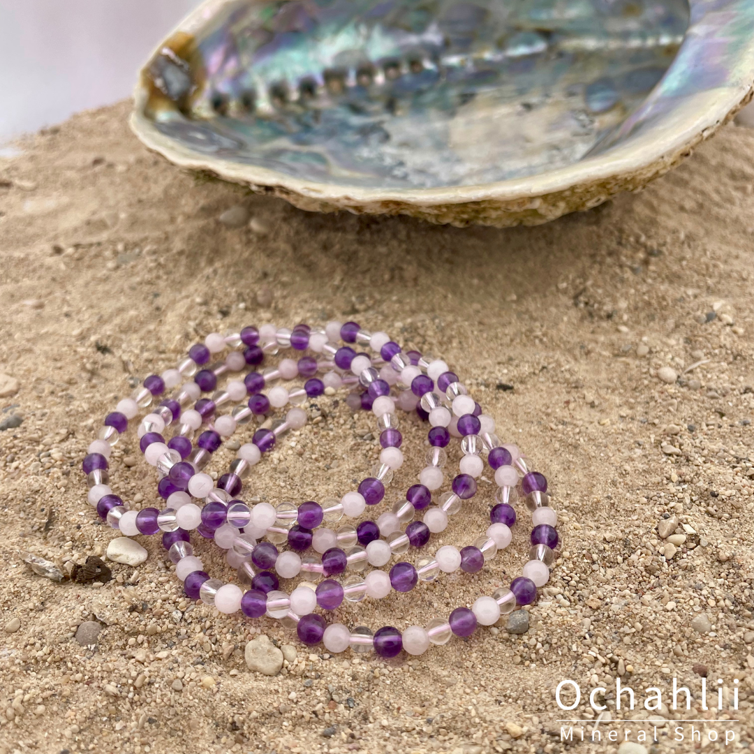 Bracelet triangle doré 4mm