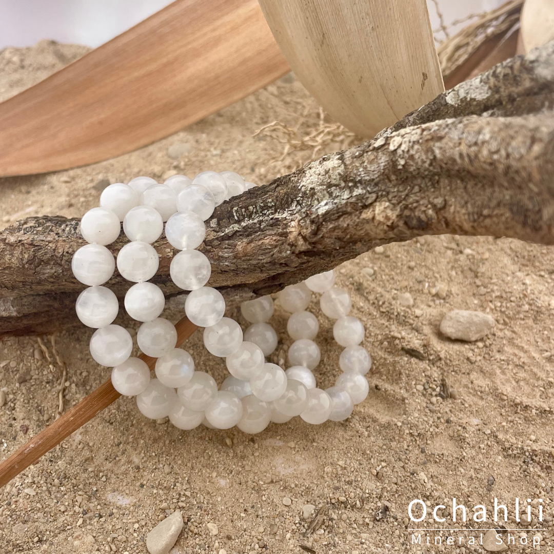 Rainbow Moonstone bracelet 10mm