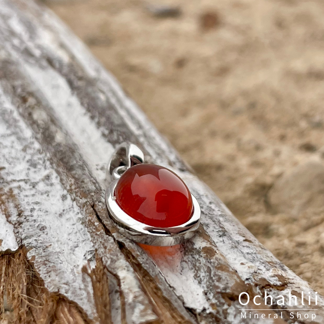Colgante de carneola plateado
