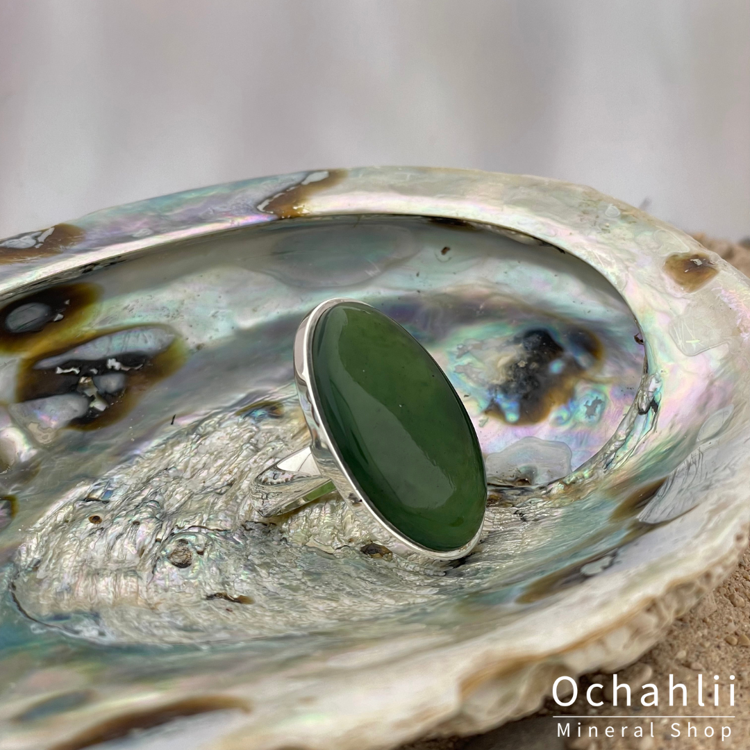 Anillo de jade plateado tamaño 64