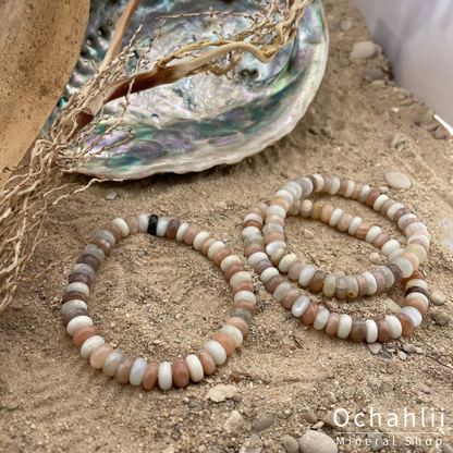 Moonstone white/salmon bracelet 8mm
