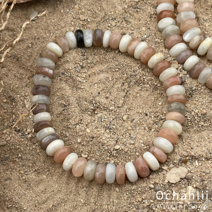 Moonstone white/salmon bracelet 8mm