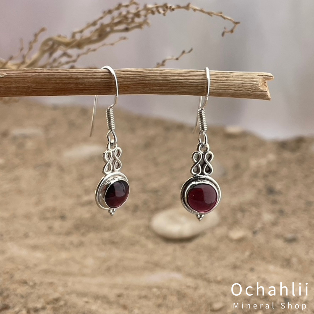 Boucles d'oreilles en argent grenat