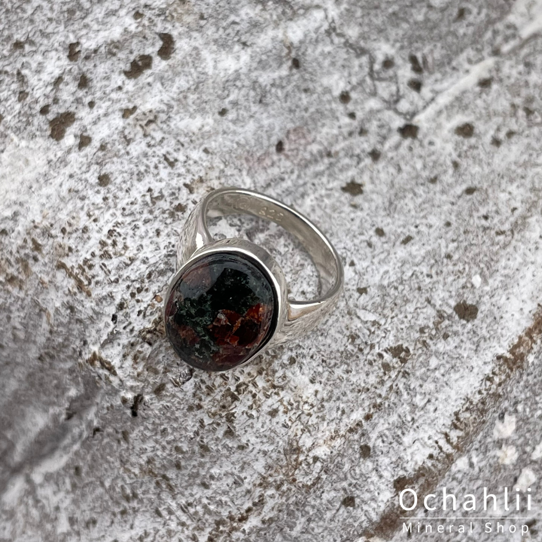 Anillo de plata granate talla 51