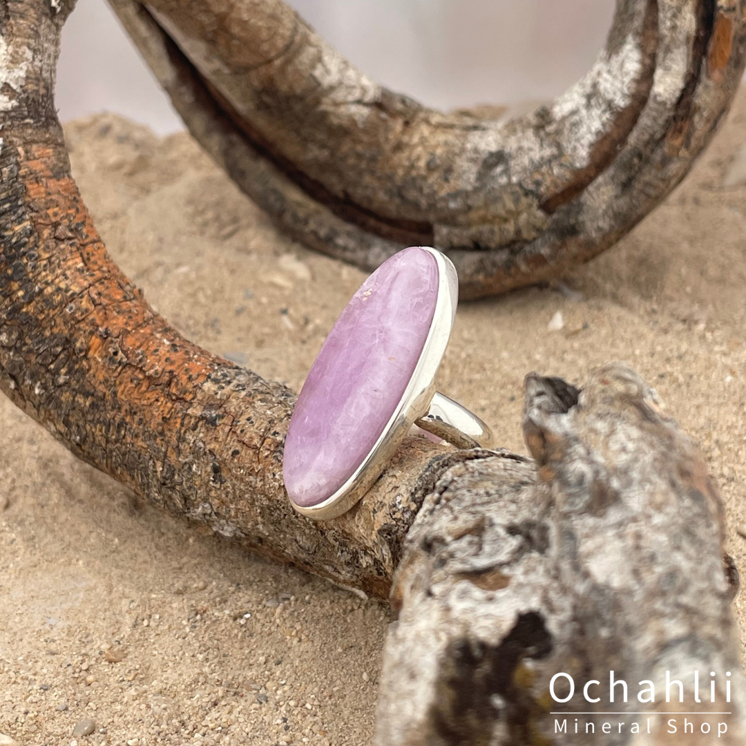 Kunziet zilveren ring maat 56