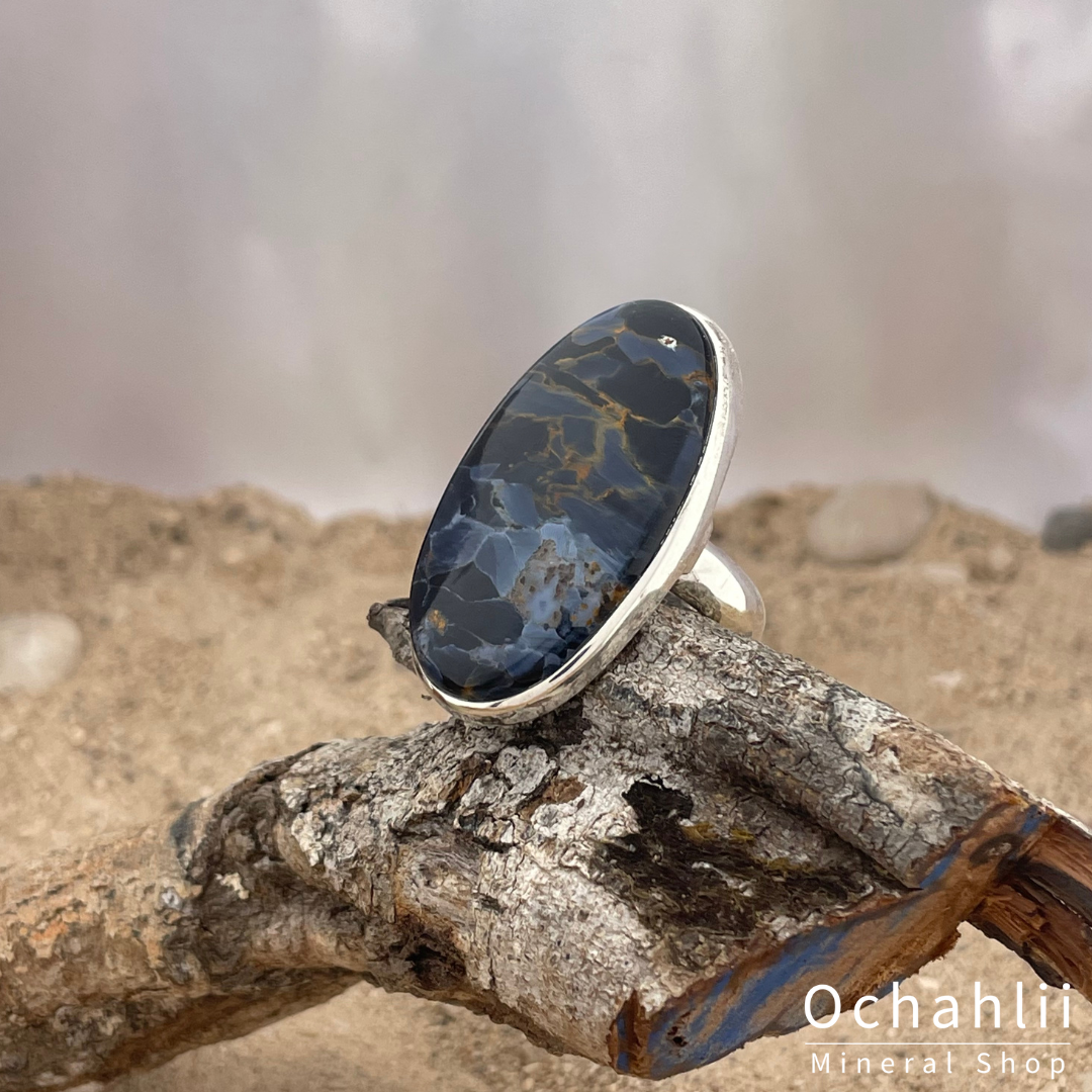 Anillo de pietersiet de plata talla 60+