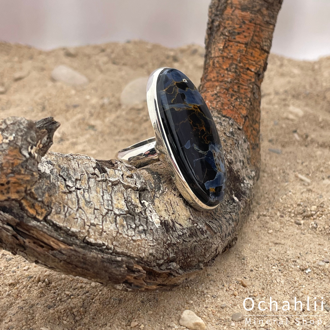 Anillo de pietersiet de plata talla 60+