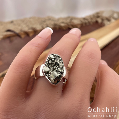 Pyriet zilveren ring maat 60