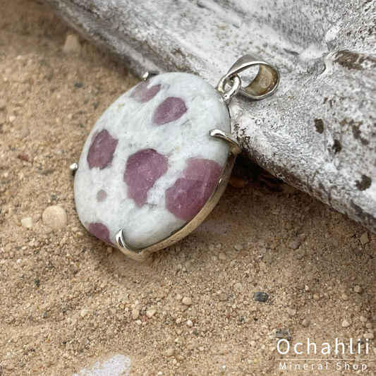 Pendentif en argent Rubellite sur Quartz 