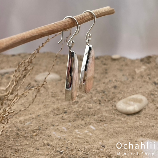 Scolecite pink silver pendant
