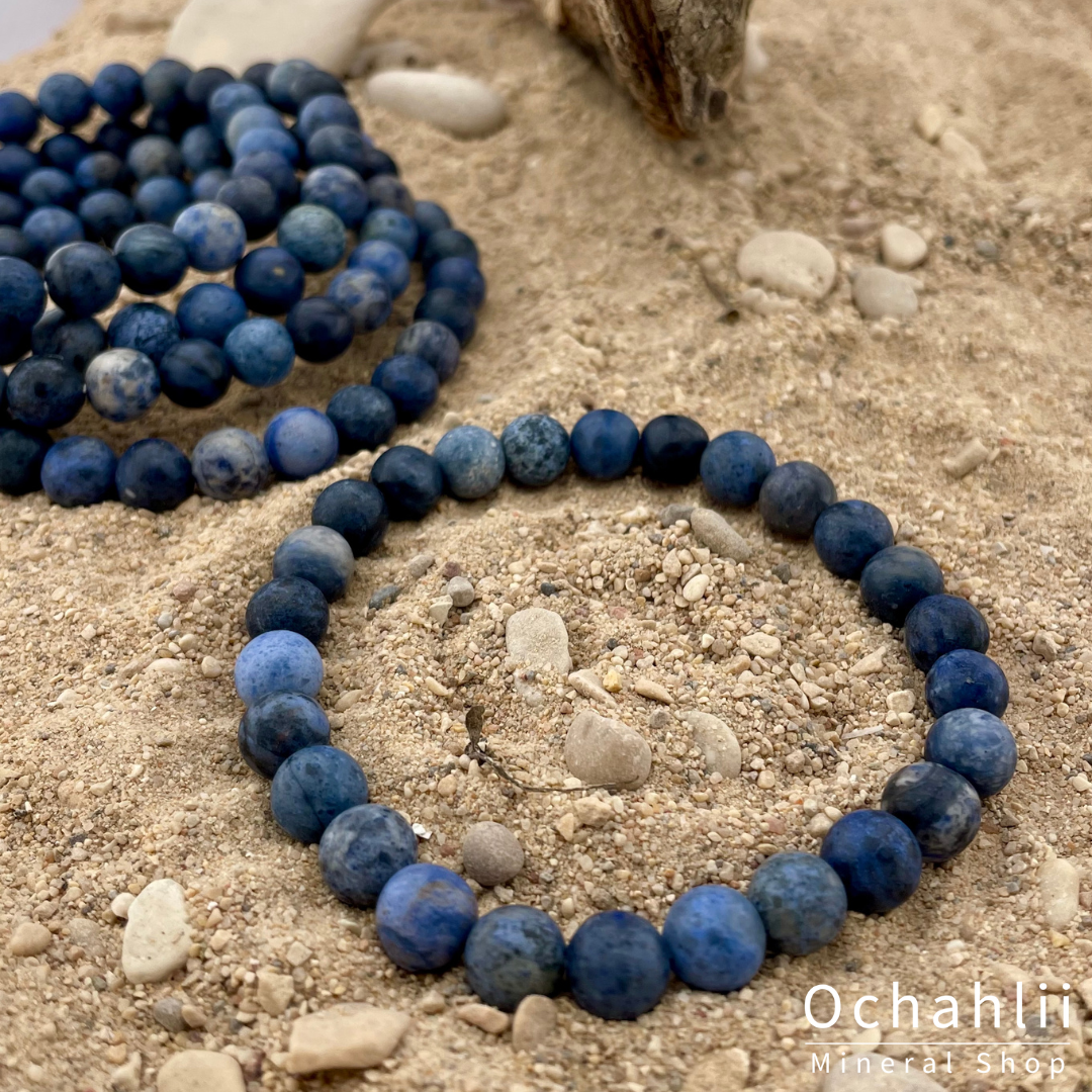 Dumortirite bracelet 8mm matt