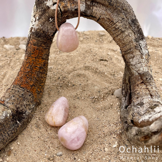 Colgante perforado de Morganita