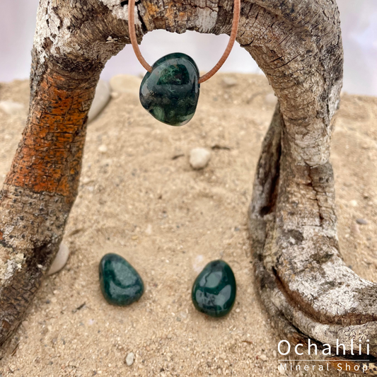 Pendentif percé agate mousse