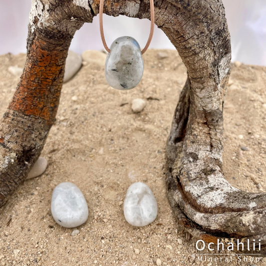 Pendentif percé Pierre de Lune Arc-en-ciel
