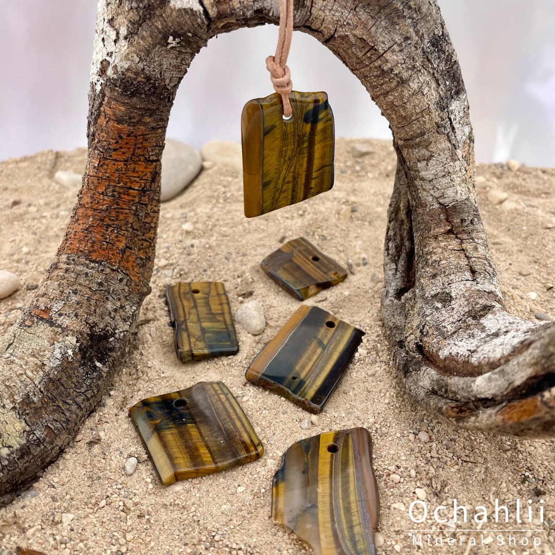 Tiger's eye pierced pendant