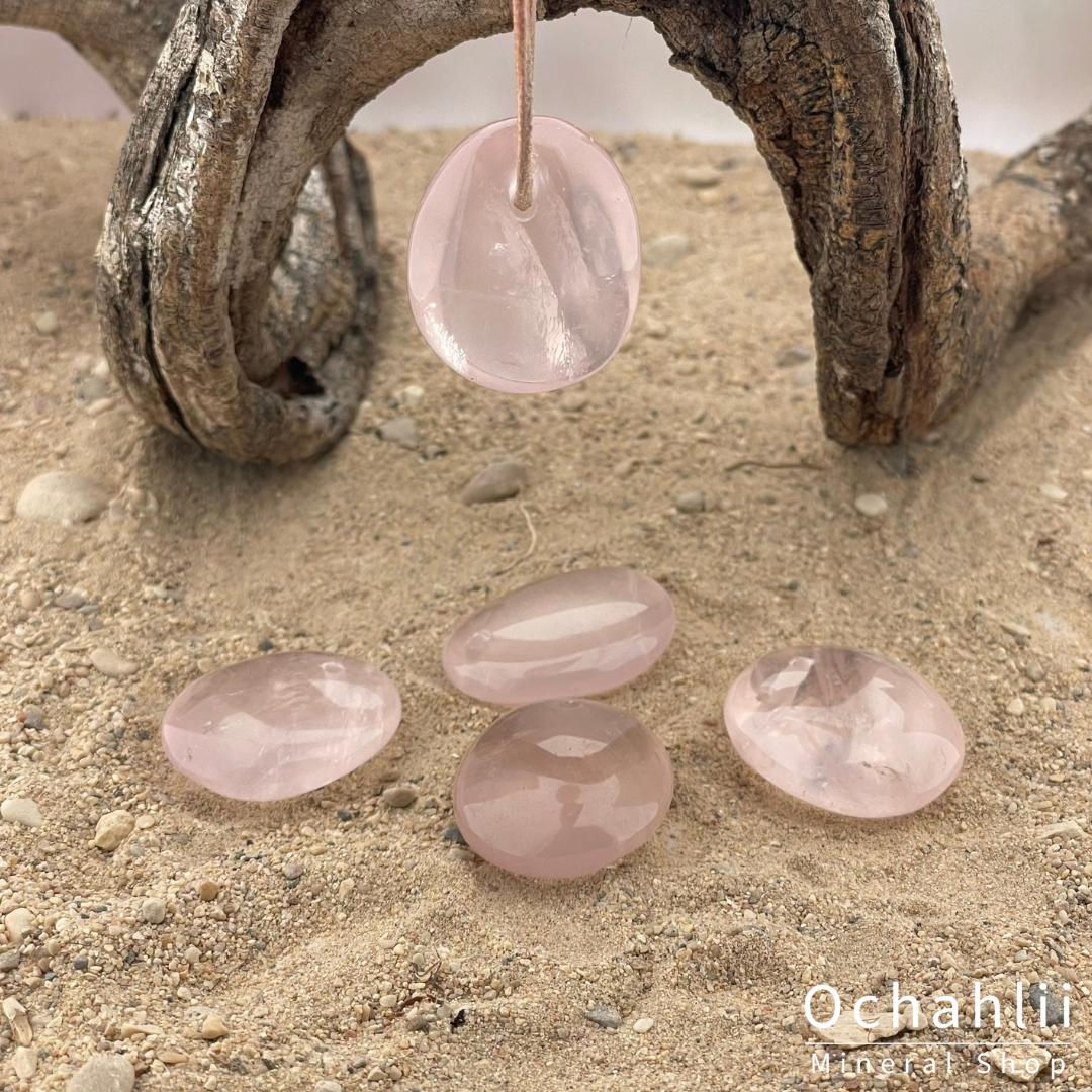 Rozekwarts doorboorde hanger