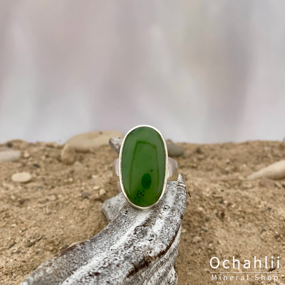 Anillo de jade plateado tamaño 57