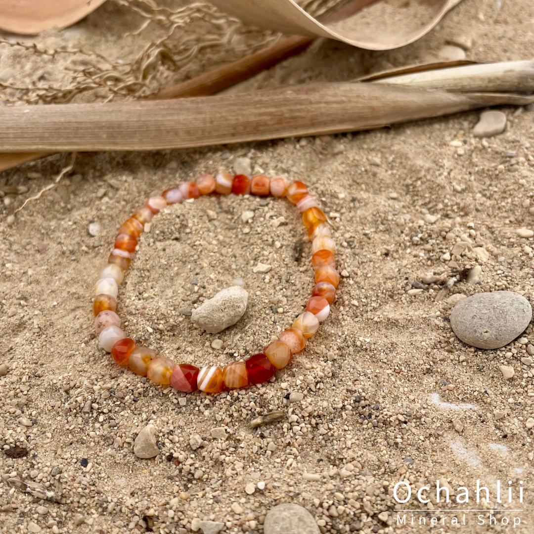Bracelet agate cornaline facette 6mm