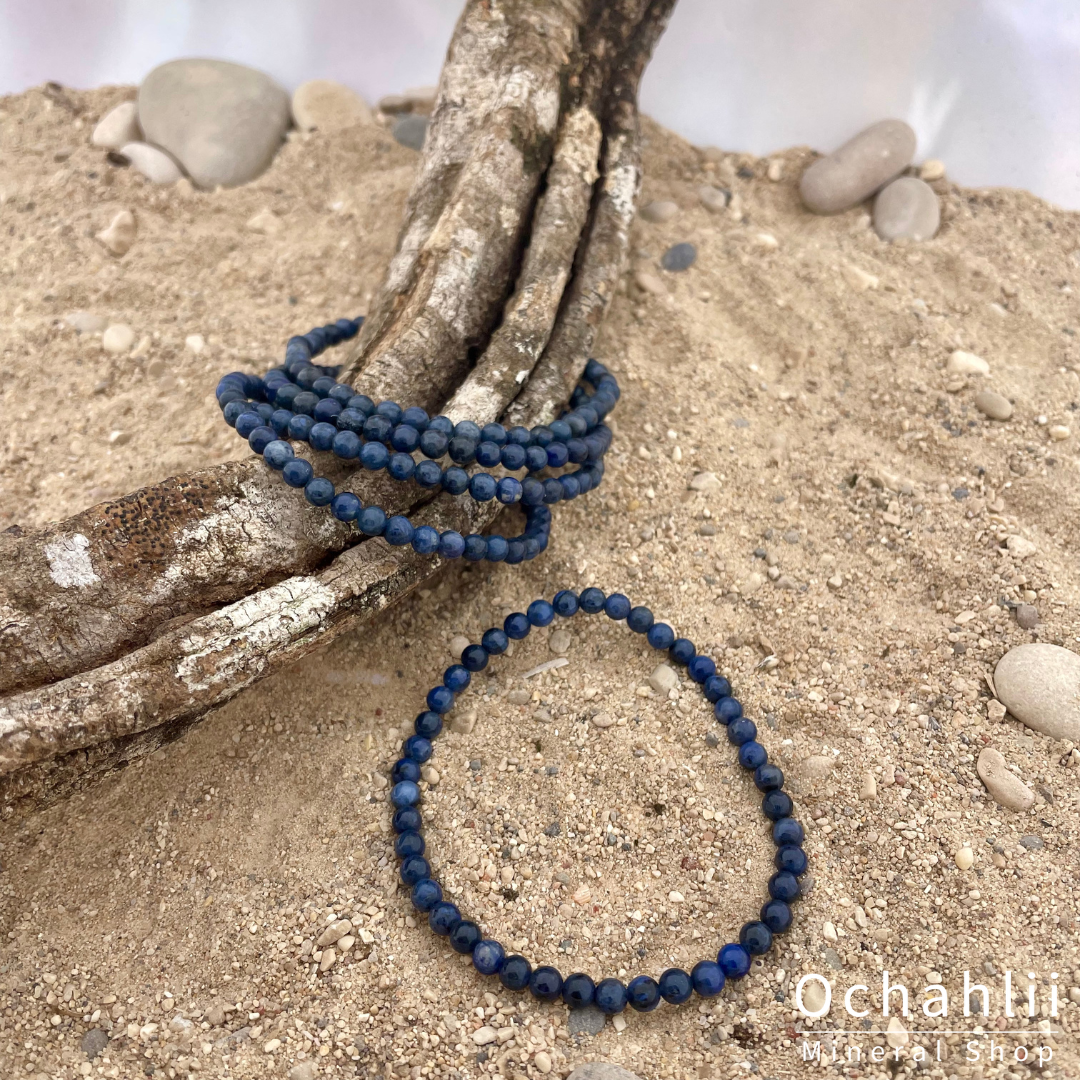 Dumortirite bracelet 4mm