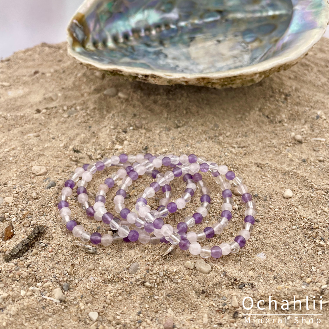 Pulsera de triángulo dorado 4mm