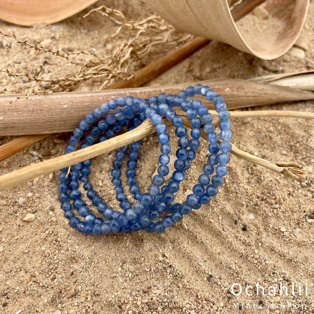 Kyaniet (Cyaniet-Distheen) armband 4mm