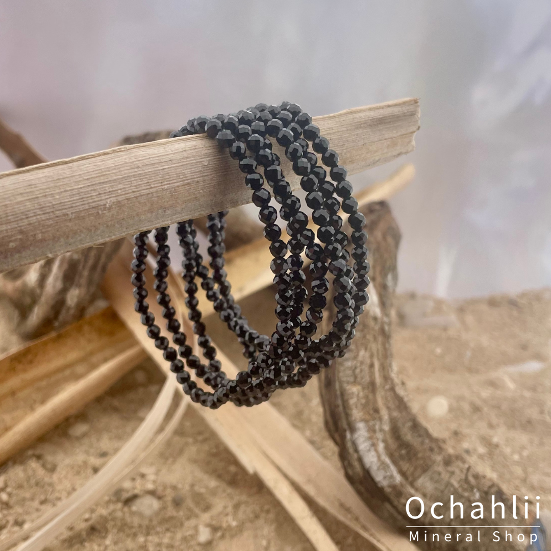 Toermalijn zwart armband facet 4mm