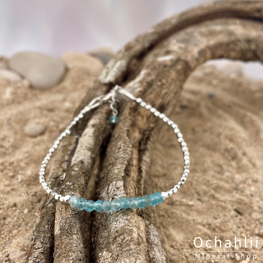 Apatiet  armband facet 4mm