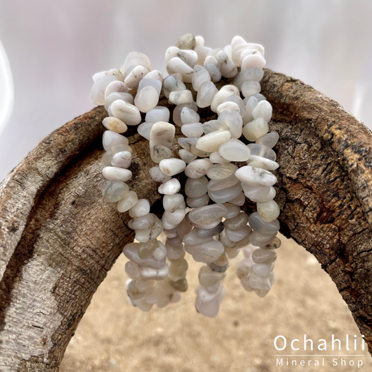 Agate white/gray split bracelet. "Protection"