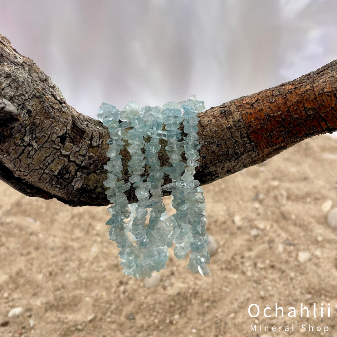 Aquamarine split bracelet "Expression"