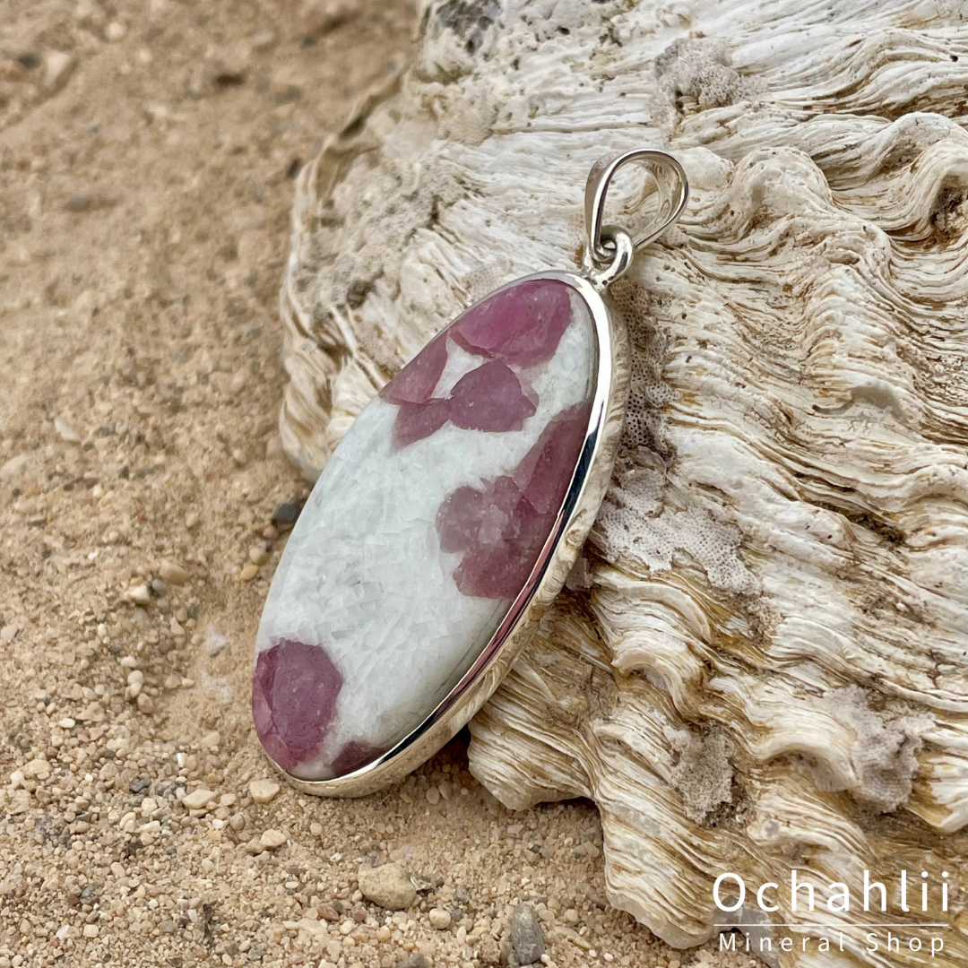 Pendentif en argent Rubellite sur Quartz 