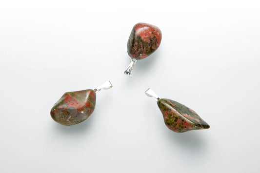 Pendentif en pierre roulée Unakite-Epidote