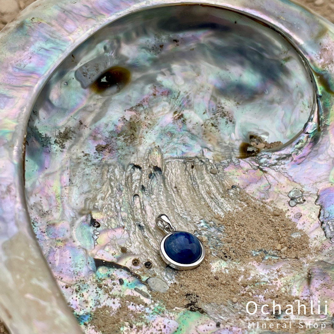 Pendentif en argent cyanite (cyanite-disthène)