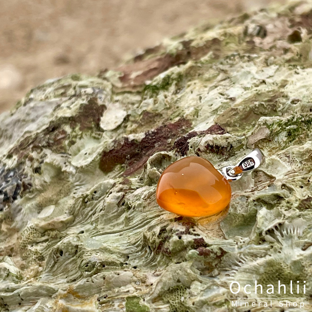 Colgante de carneola plateado