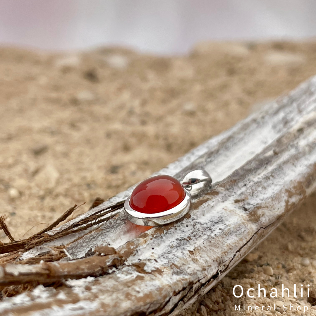 Colgante de carneola plateado