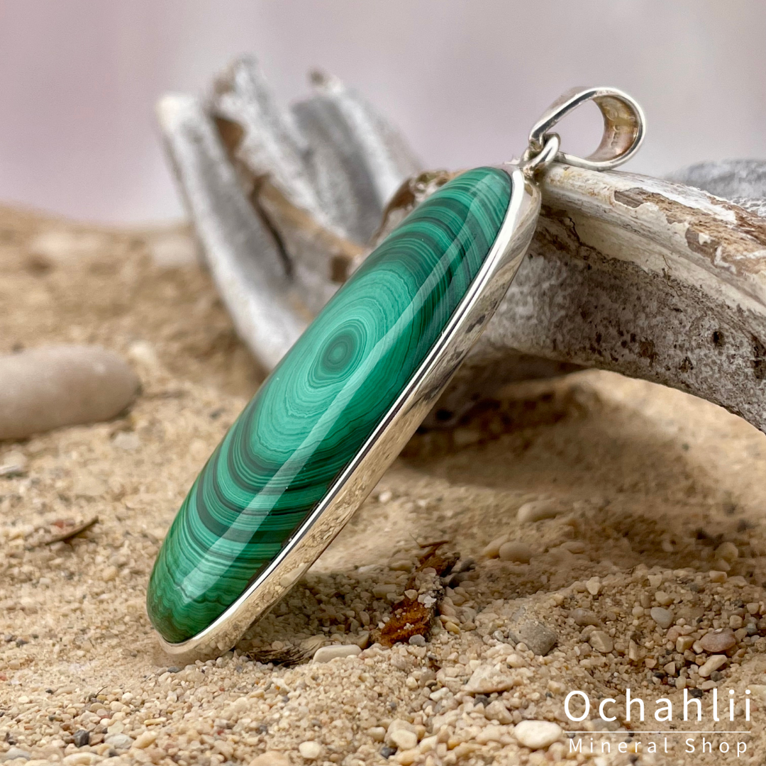 Pendentif en argent malachite
