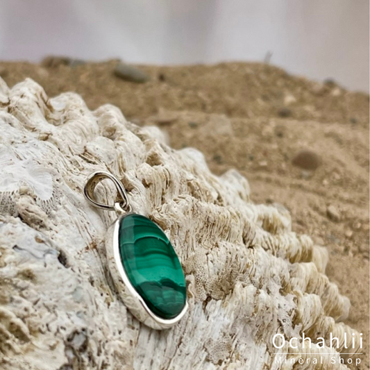 Pendentif en argent malachite