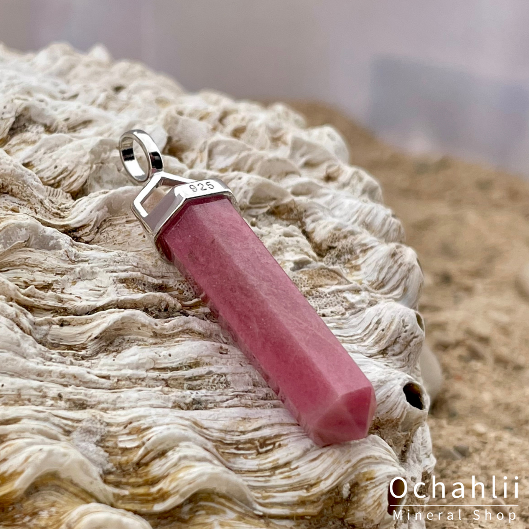 Rhodoniet zilveren hanger