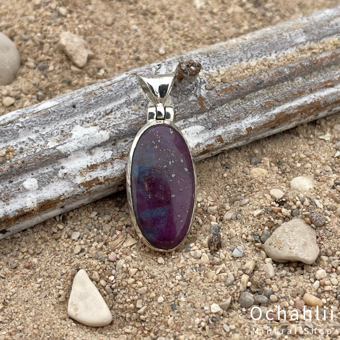 Pendentif en argent Rubis dans Distheen