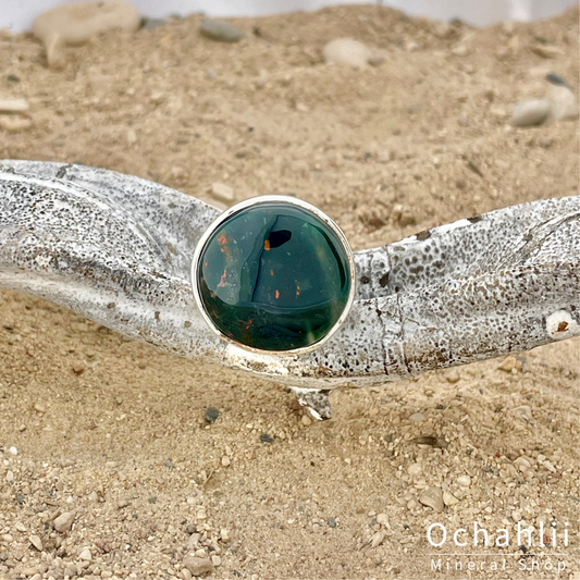 Heliotrope silver ring size 58